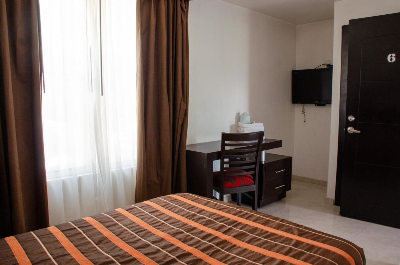 Hotel O Puente ซาน ฮวน เดล ริโอ ภายนอก รูปภาพ