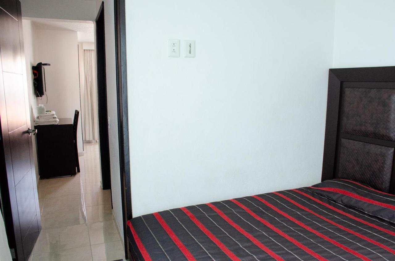 Hotel O Puente ซาน ฮวน เดล ริโอ ภายนอก รูปภาพ